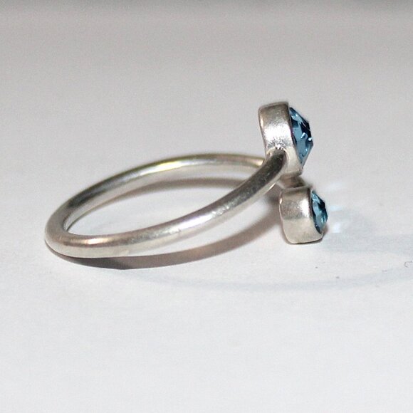 Alex and Ani Sterling Silver Light Blue Crystal By Pass Ring - Picture 4 of 7